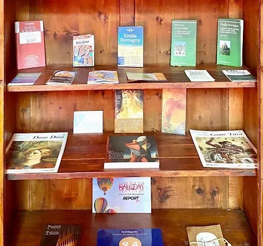 アパート Dietro Le Volte フェラーラ